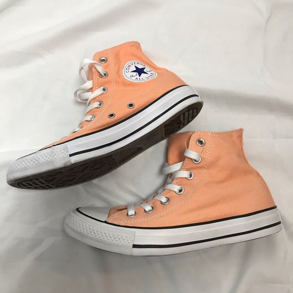 Converse Shoes - Women’s pale orange hightop converse